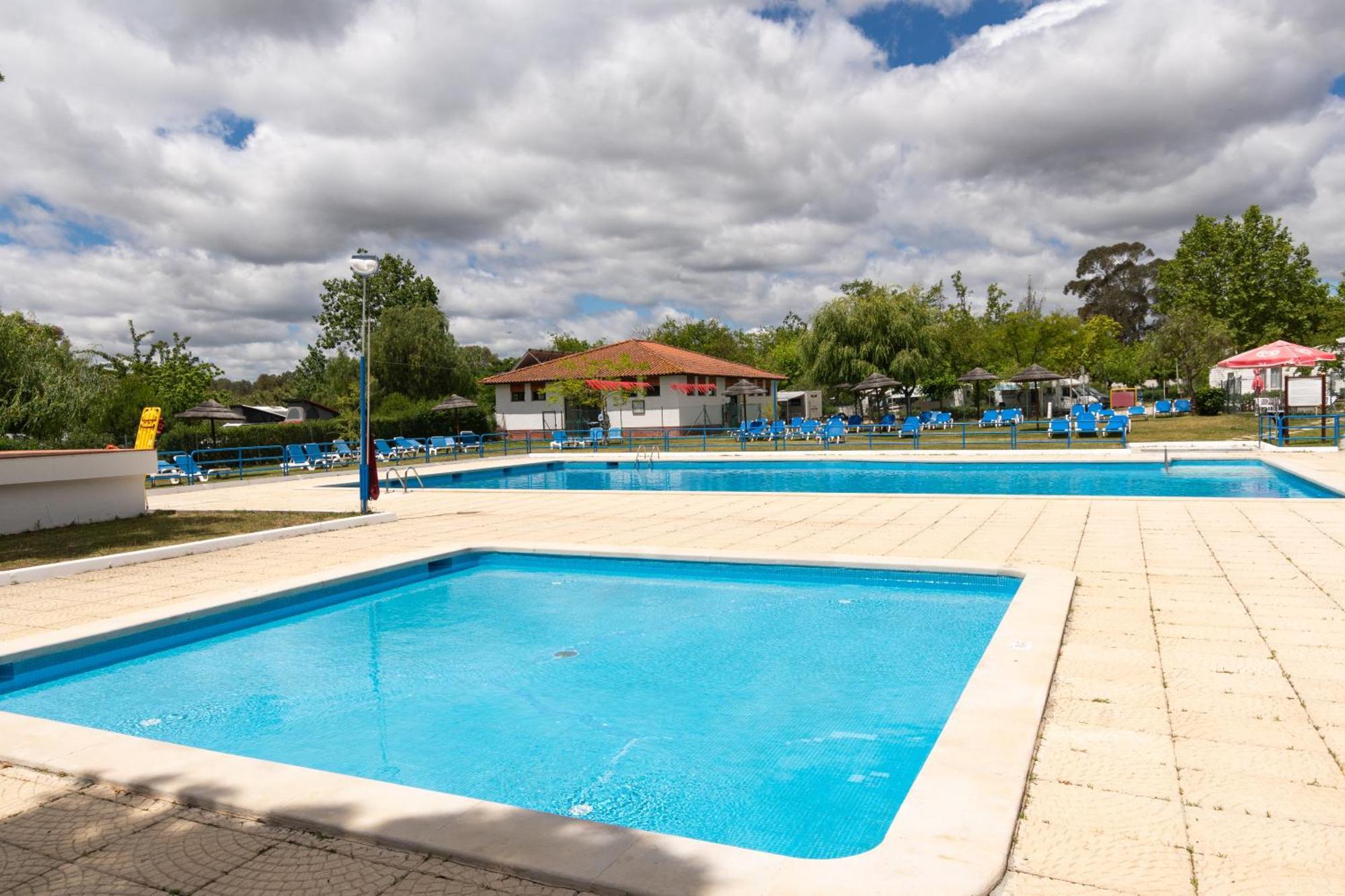 Parque De Campismo Orbitur Evora Hotel Exterior photo
